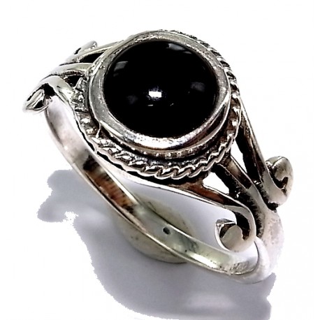 Bague argent 2,7g T 50 à 60 onyx