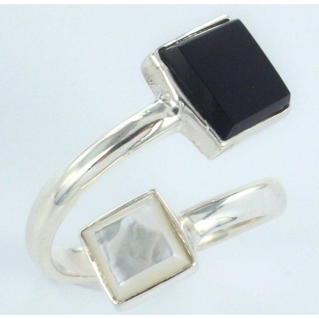 Bague argent 3,9g t 50 à 60 onyx nacre