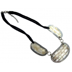 Collier aluminium et nacre 3 pièces 45+5cm cordon double coton noir