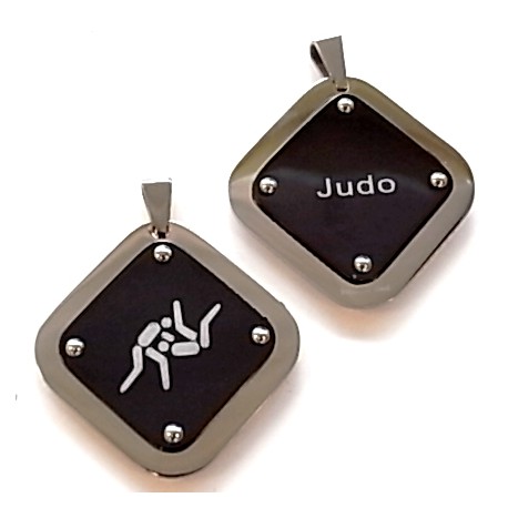 pendentif acier judo