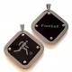 pendentif acier football