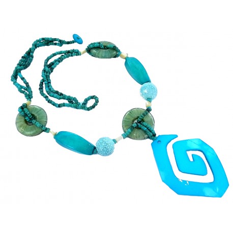 Collier coquillage. bois. fibre coco 60cm bleu