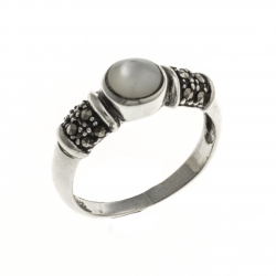 Bague argent rhodié 2,2g - marcassites - nacre blanche - T50 à 60