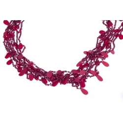 Collier fantaisie breloques et perles rouges 60+6cm